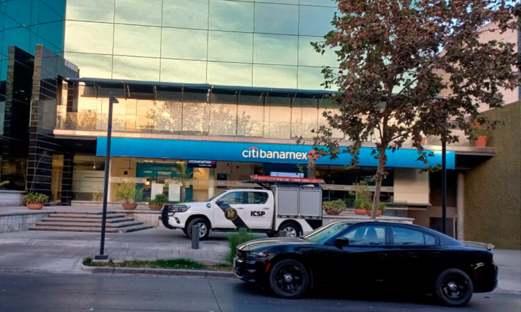 Catean institución financiera en San Pedro, Nuevo León