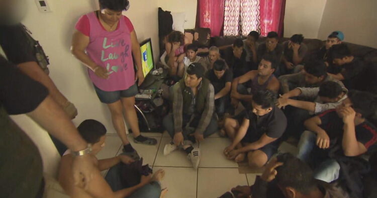 Desmantelan 67 locaciones con inmigrantes escondidos en El Paso