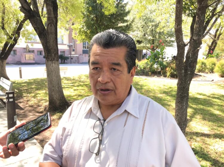 Piden a padres cuidar a jóvenes de los “retos cibernéticos”