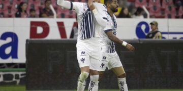 Rayados de Monterrey derrota 2-0 al Atlas de Guadalajara