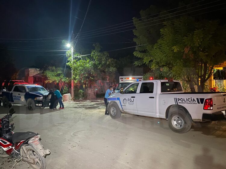 Mujer se suicida tras padecer crisis nerviosa