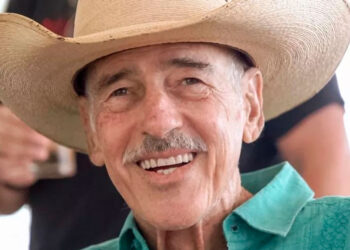 Andrés García demuestra sus ganas de vivir; dice estar bien