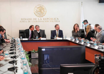 Advierten consejeros del INE en Jucopo riesgos de ‘Plan B’