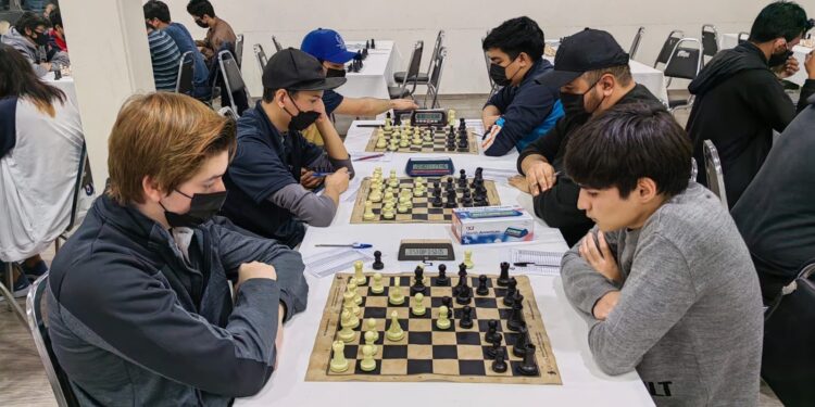 Victorenses al Estatal de ajedrez