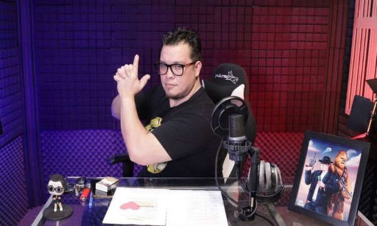 Cancelan a Franco Escamilla por comentarios machista en uno de sus videos