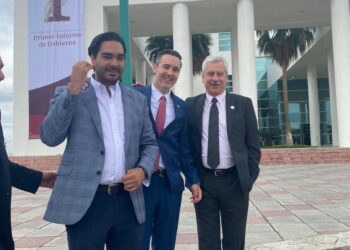 “Coquetea” Carlos Peña con posible reelección en Reynosa