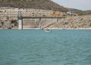 Reitera Américo compromiso de segunda línea  de acueducto para Victoria en su I informe 