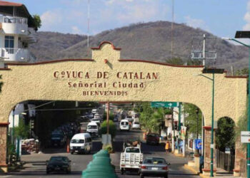 Ejército enfrenta a sicarios de la Familia Michoacana; suman 7 muertos y 2 heridos