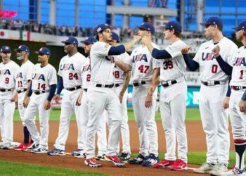 Estados Unidos  derrota 14-2 a Cuba y es primer finalista del Clásico Mundial