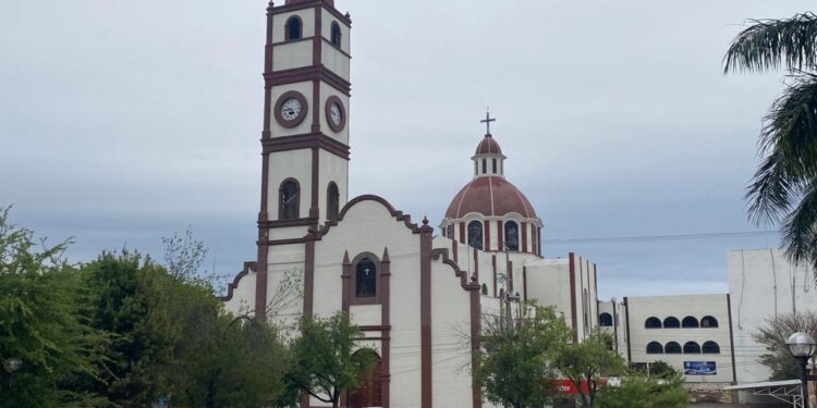 El frío matinal y puente de primavera, alejan del bullicio al Centro Histórico de Cd. Victoria