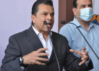 Que pague predial  el PAN o se le embarga advierte Gattás