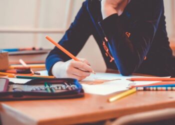 Tamaulipas garantiza el derecho a un sistema de educación integral; se reactivan becas 