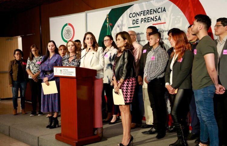 Plantean legislar servicio de plataformas digitales de movilidad para dar prestaciones a repartidores