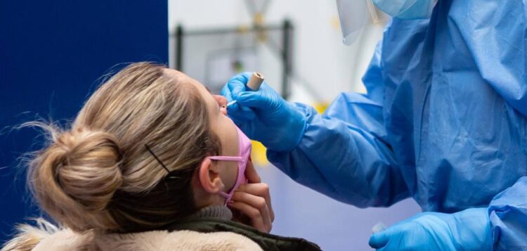 Muere de COVID victorense de 40 años; reportan hoy 56 nuevos pacientes