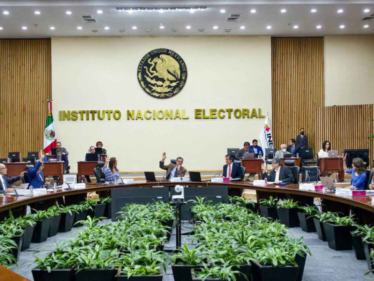 Difunden puntajes de idoneidad de aspirantes al INE