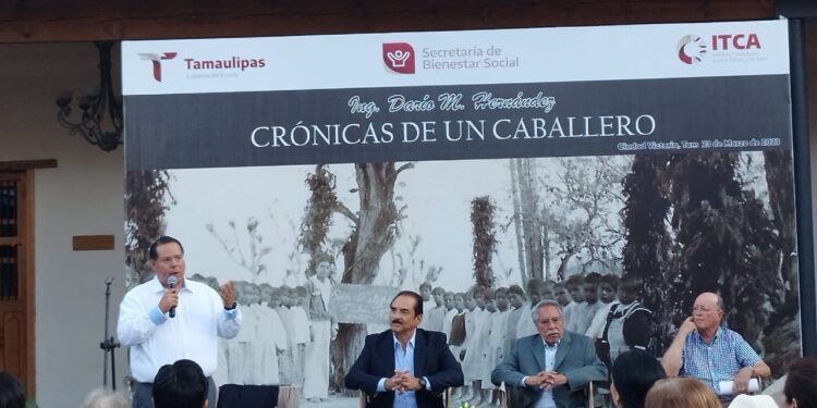 Presentan en la Pinacoteca de Tamaulipas el libro “Crónicas de un Caballero”