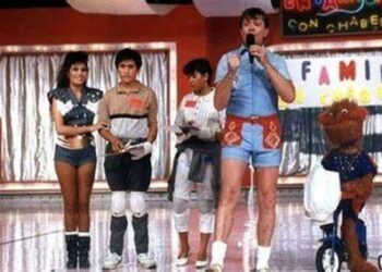 Fiel a su esencia Chabelo se despidió “en familia”;  estuvo rodeado de esposa, hijos y nietos