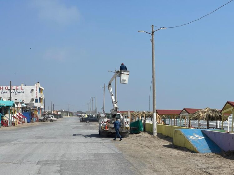 Rehabilitan instalaciones de Playa Bagdad para recibir a visitantes en Semana Santa