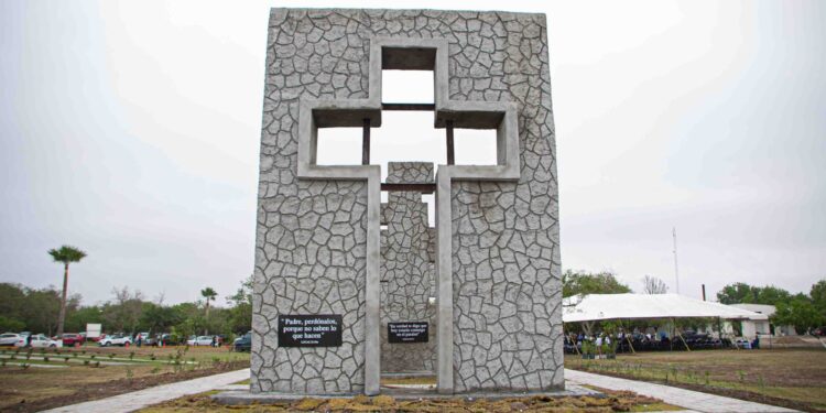 Inauguran en Matamoros la “Calzada de las Siete Palabras”, obra monumental de relieve mundial