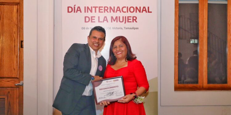 Distingue Ayuntamiento a victorenses  en el Día Internacional de la Mujer 2023