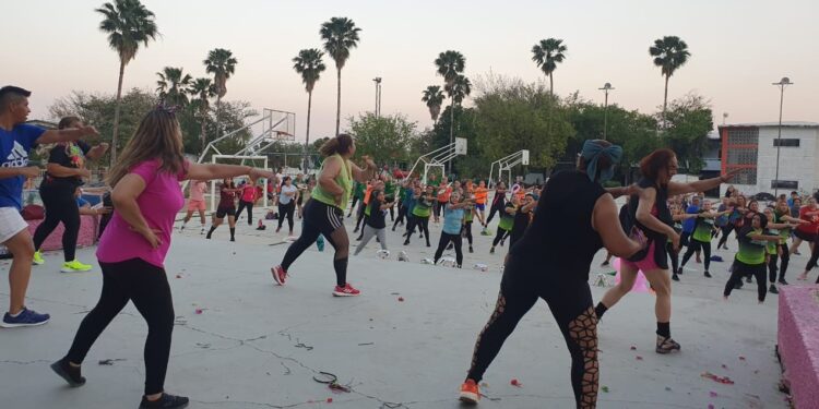 Rítmica celebración de 4to. Aniversario en el CEDIF 3