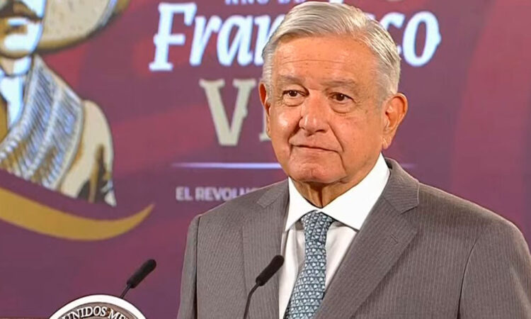 Recibe AMLO a directivos de Tesla en Palacio Nacional