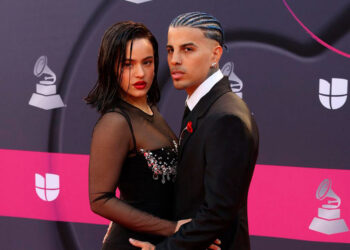 Filtran disco ‘RЯ’ de Rosalía y Rauw Alejandro antes de su salida