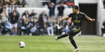 Carlos Vela logra su gol numero 70 con LAFC
