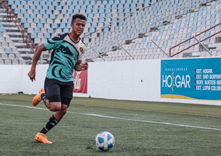 Golea Gavilanes de Matamoros a Uruapan 7 a 1