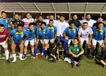 Tránsito, contundente campeón