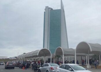 Muere burócrata de CEAT en piso 23 de la Torre Gubernamental de Cd. Victoria