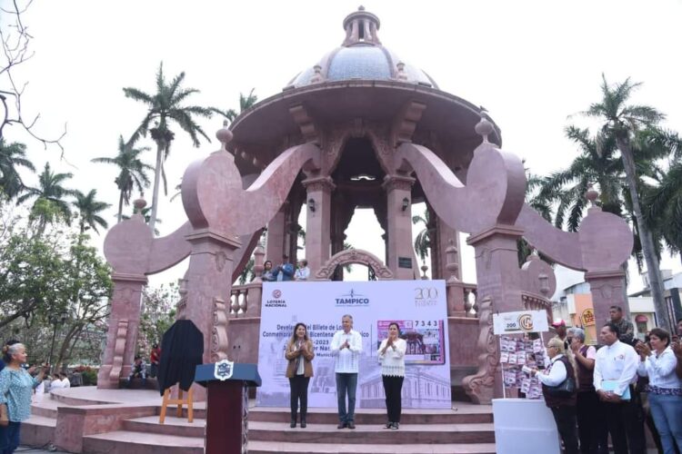 Develan Billete de Lotería Nacional alusivo a los 200 Años de Tampico