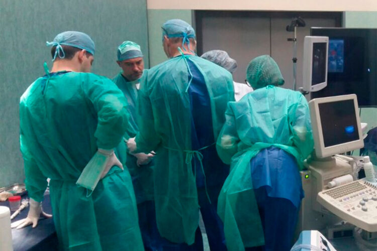 Convoca López Obrador a médicos jubilados a reintegrarse al servicio