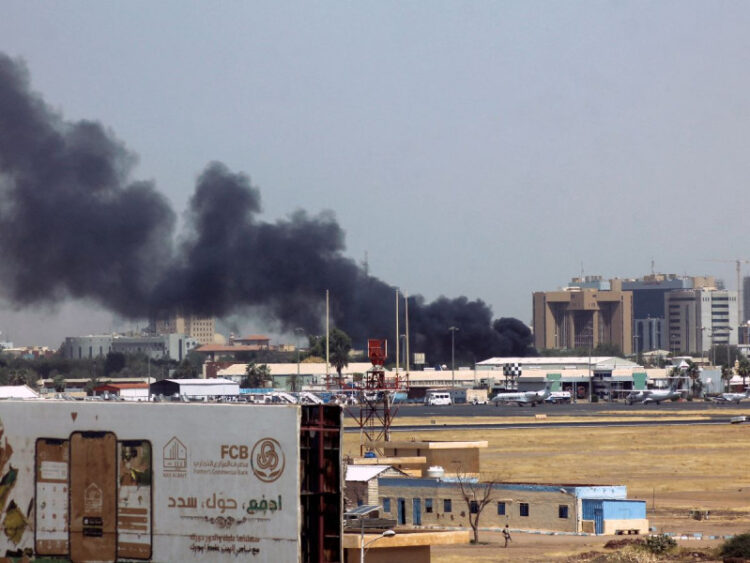 Intentan realizar golpe de Estado en Sudán; enfrentamientos dejan 3 muertos