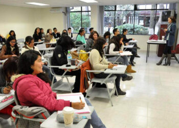 Más de 29 millones de estudiantes regresarán a clases este lunes en México