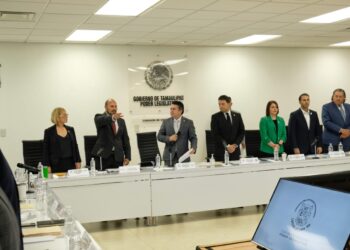 Gobierno de Américo firme y respetuoso de los Poderes y municipios : Villegas