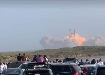 Lanzamientos de cohetes por  Space X  desde base en Brownsville, oportunidad para playa Bagdad en Matamoros