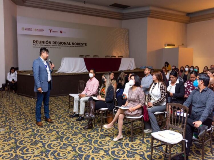 Firma SST Convenio de Regulación de Atención Médica con la Federación