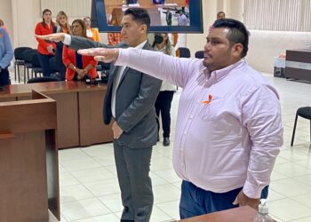 Rinden protesta nuevos funcionarios del Servicio Profesional Electoral Nacional del IETAM