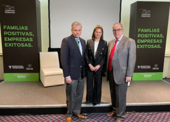 Factores clave para que empresas familiares desarrollen su potencial y trasciendan por generaciones