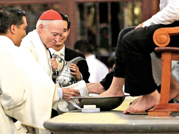 La iglesia católica lamenta que las familias no hereden la fe