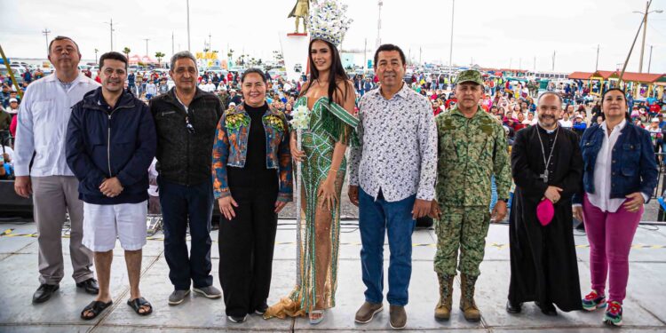 Coronan a Miss Tamaulipas Scarlett Mercado Reina del Festival del Mar 2023