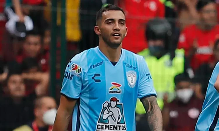 Luis Chávez habla de su molestia por no haber salido a Europa