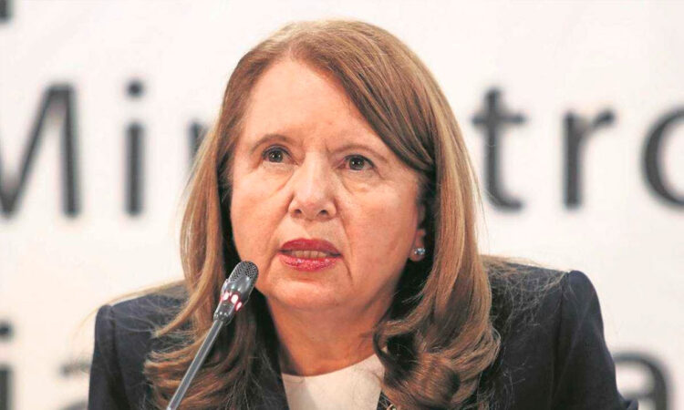 Turnan a Ministra controversia contra veto de comisionados