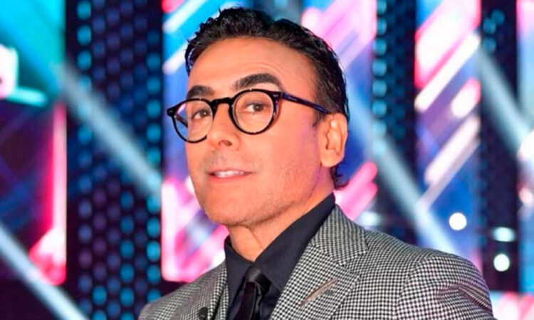 Juez ordena a ‘TVNotas’ a pagar 2 mdp a Adal Ramones por daño moral