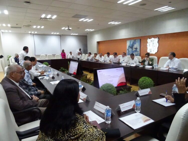 Pide CEAT a diputados federales empujar segunda línea del acueducto