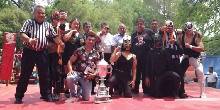 Impactan Leyendas de la Lucha Libre en San Marcazo 2023
