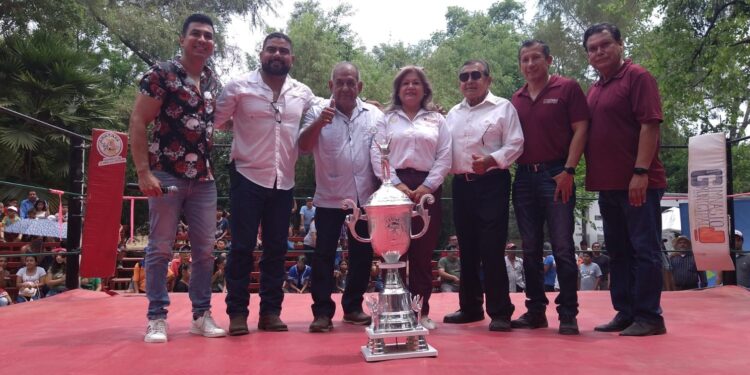 Impactan Leyendas de la Lucha Libre en San Marcazo 2023