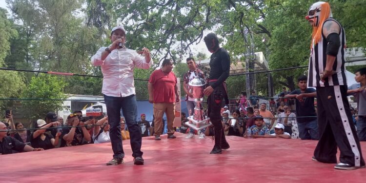Impactan Leyendas de la Lucha Libre en San Marcazo 2023