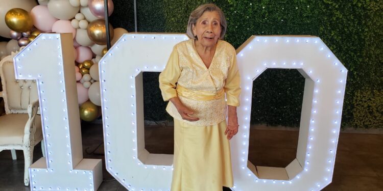 Felicidades a todas las mamás en su día, especialmente a Doña Conchita Salazar González